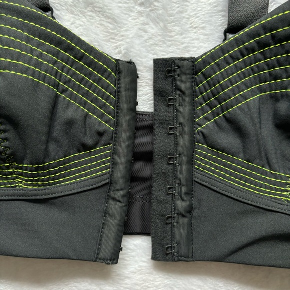 FABLETICS Ines Low Impact Front Closure Sports Bra--XXS - Picture 5 of 16